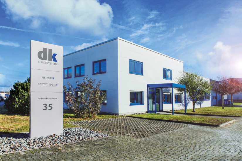 Firmengelaende_Dk-Fixiersysteme